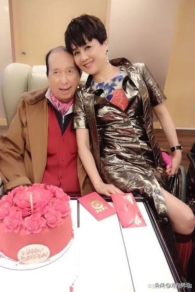 澳門新奧9點30分怎么查287期,專業(yè)數據點明方法_ADJ23.924響應版