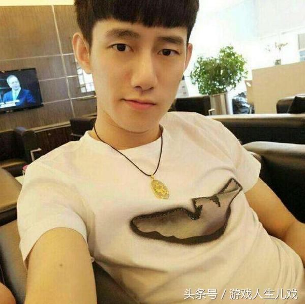 阿哲最新動態(tài)揭秘，探索前沿，潮流引領(lǐng)者