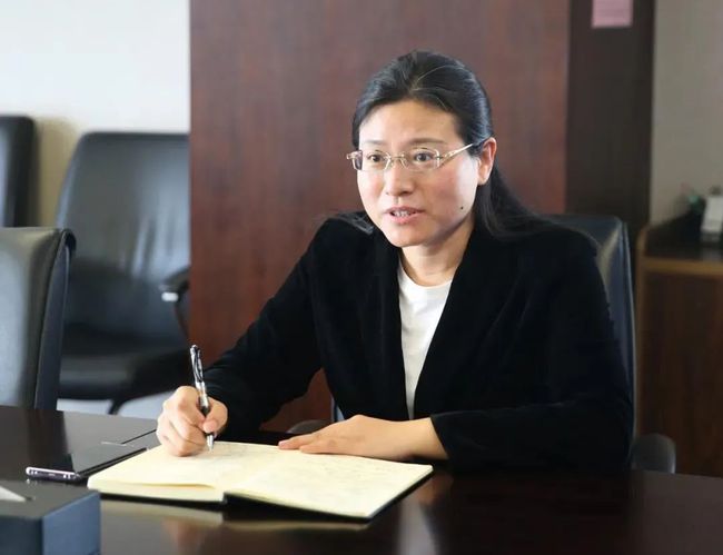 中石油方朝亮，石油傳奇的日常與最新動(dòng)態(tài)