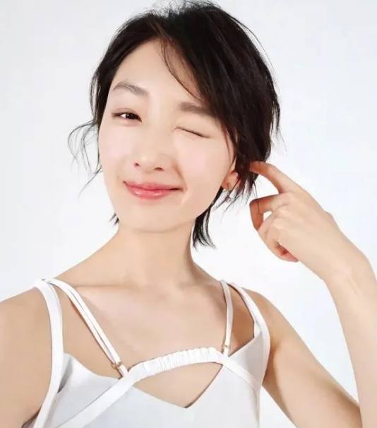 多元審美時代下的獨特魅力，小眼睛明星的魅力風(fēng)采
