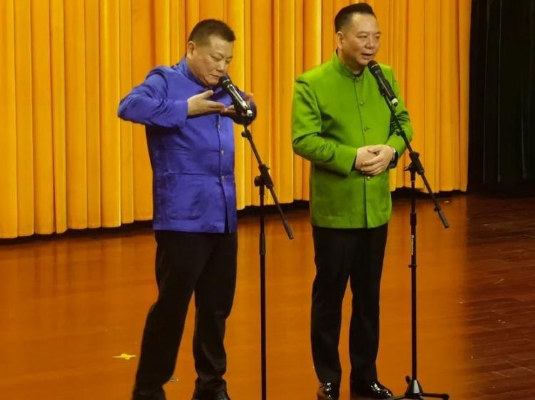 滑稽演員徐磊的老公，舞臺背后的靈魂伴侶