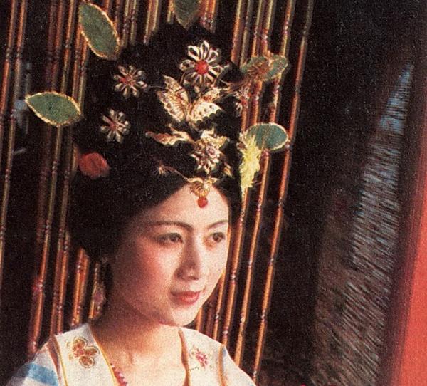 演員馬蘭圖片集，展現(xiàn)風(fēng)采的劇照欣賞
