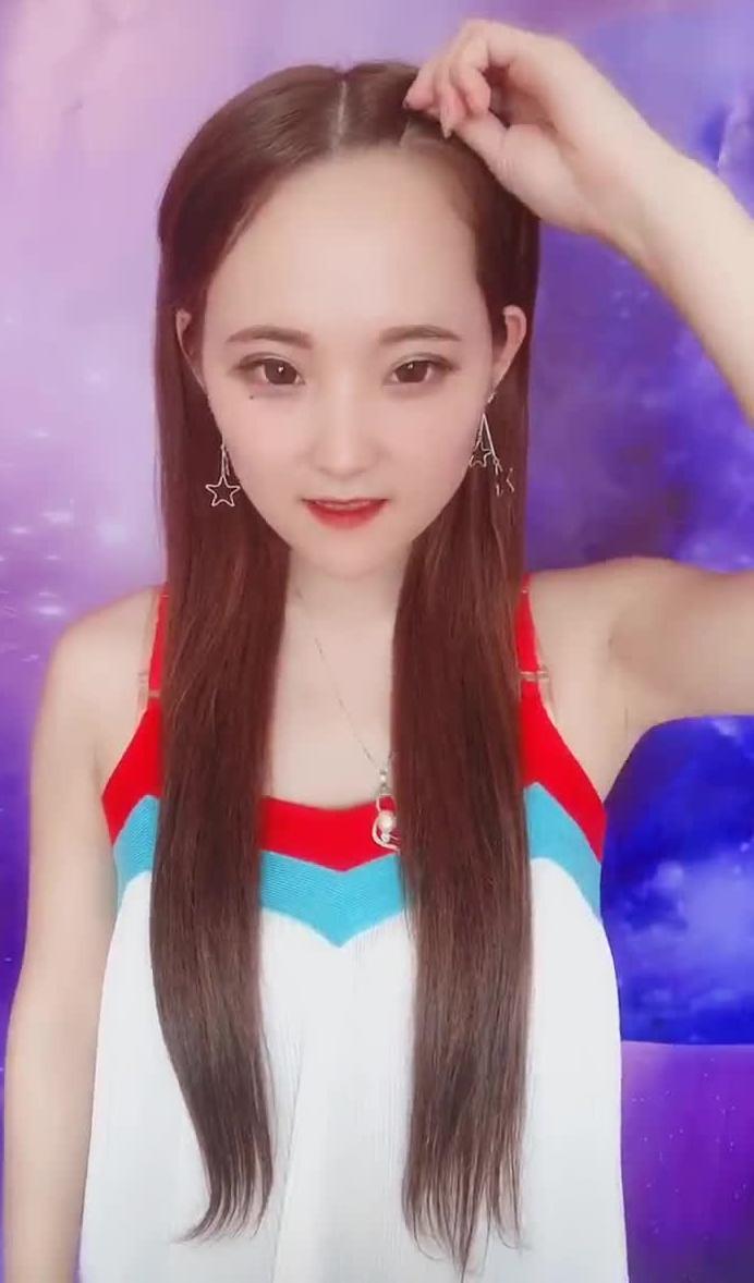 最新美拍編發(fā)教程，輕松打造時(shí)尚發(fā)型，瞬間提升你的魅力值！
