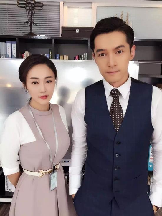 美國電影明星男演員力薦的高科技產(chǎn)品，科技之光引領(lǐng)生活變革