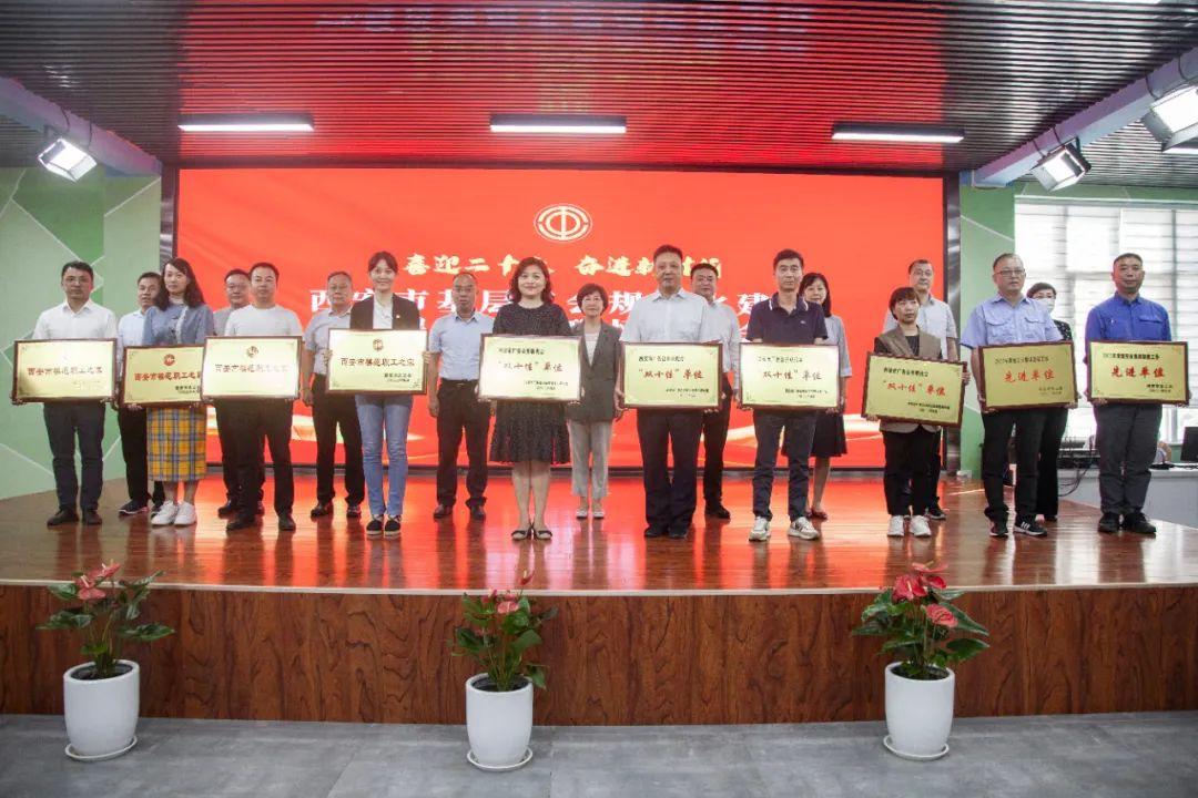 灃京工業(yè)園最新招聘，人才吸引與產(chǎn)業(yè)發(fā)展雙刃劍的挑戰(zhàn)與機(jī)遇