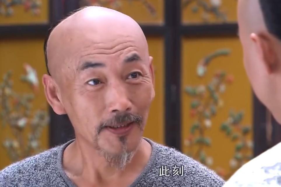 最新剿匪劇與巷弄深處的特色小店，探秘背后的故事