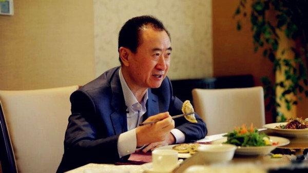 王健林引領(lǐng)科技革新，重塑生活體驗，科技巨擘展望未來新篇章