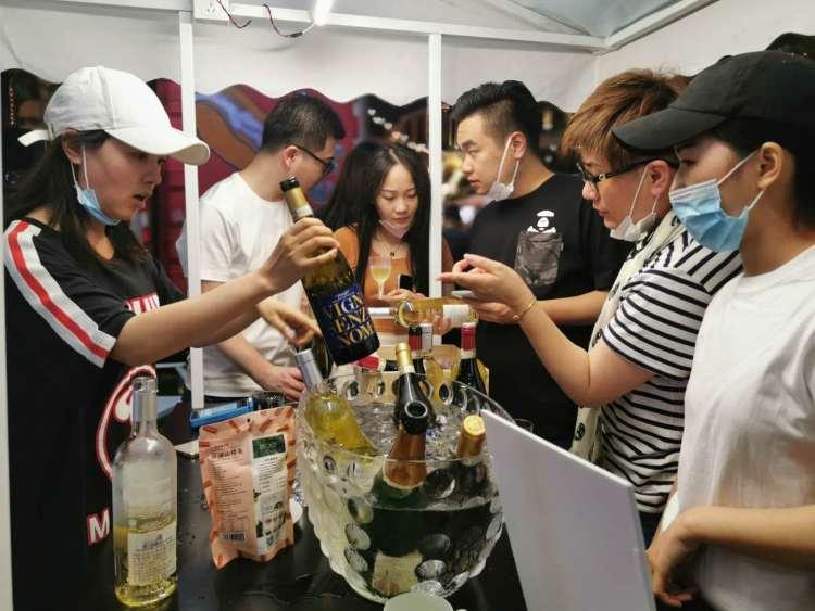 捕魚達(dá)人2最新版，小巷神秘寶藏探索與特色小店奇妙之旅
