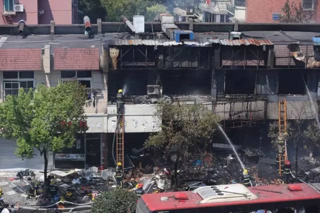 杭州爆炸事件最新圖片，溫馨日常小故事回顧