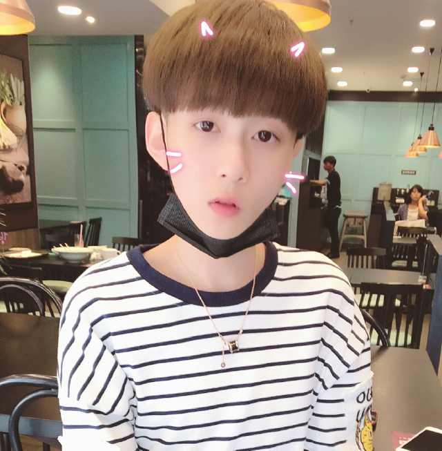 王樂(lè)樂(lè)的成長(zhǎng)之旅，學(xué)習(xí)、變化與自信的魔力最新照片回顧