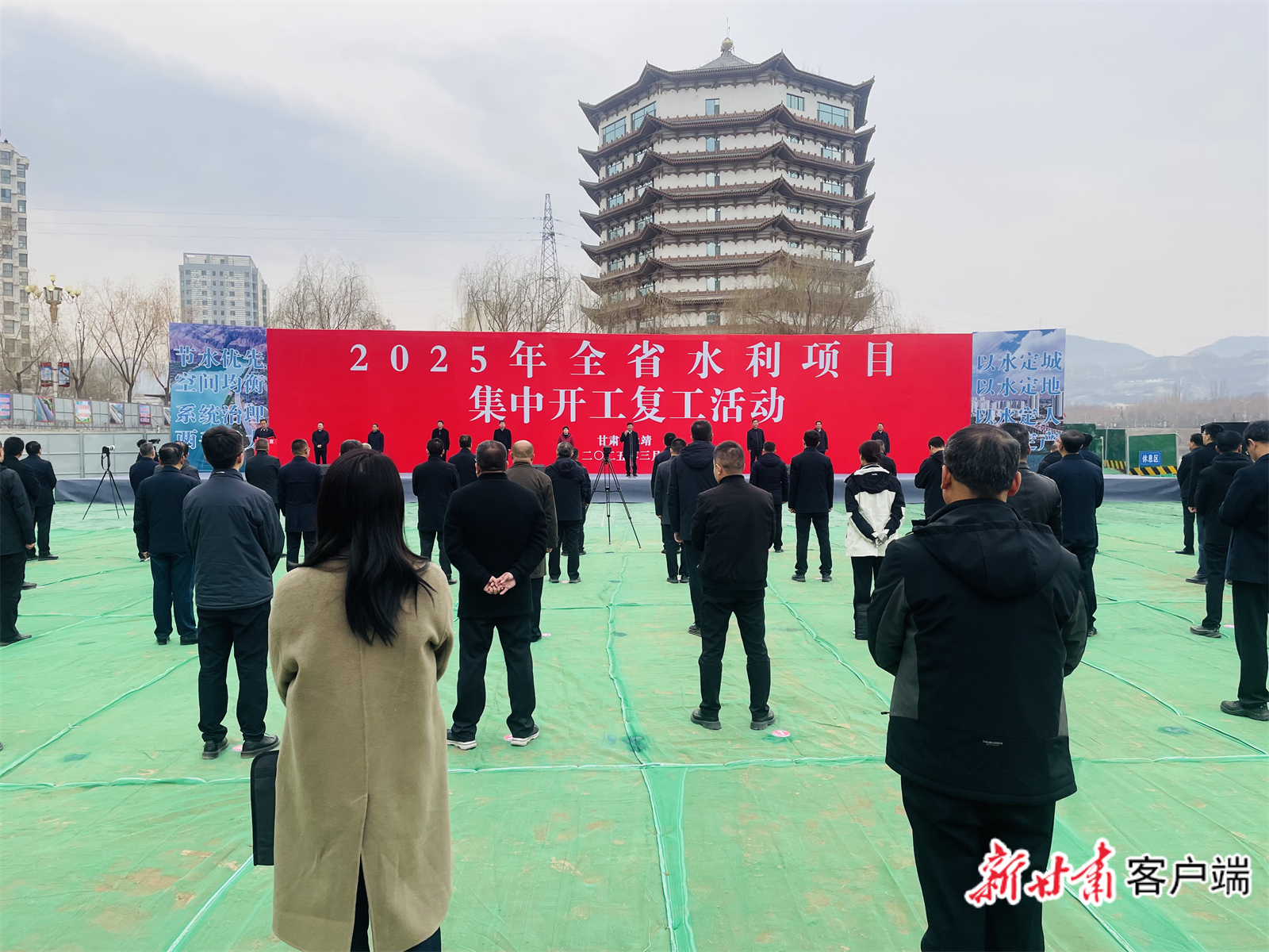甘肅復(fù)工最新動(dòng)態(tài)，自然美景探索之旅，重拾內(nèi)心平靜