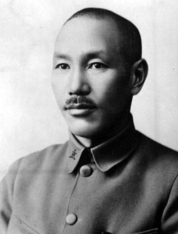 權(quán)力風(fēng)云掀起熱議風(fēng)暴，最新動態(tài)引領(lǐng)討論潮流