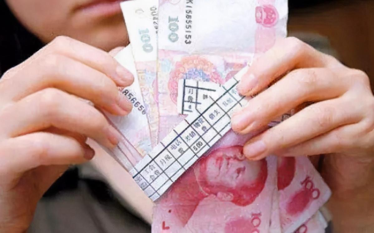 最新消息揭秘，醫(yī)生的一天工作概況