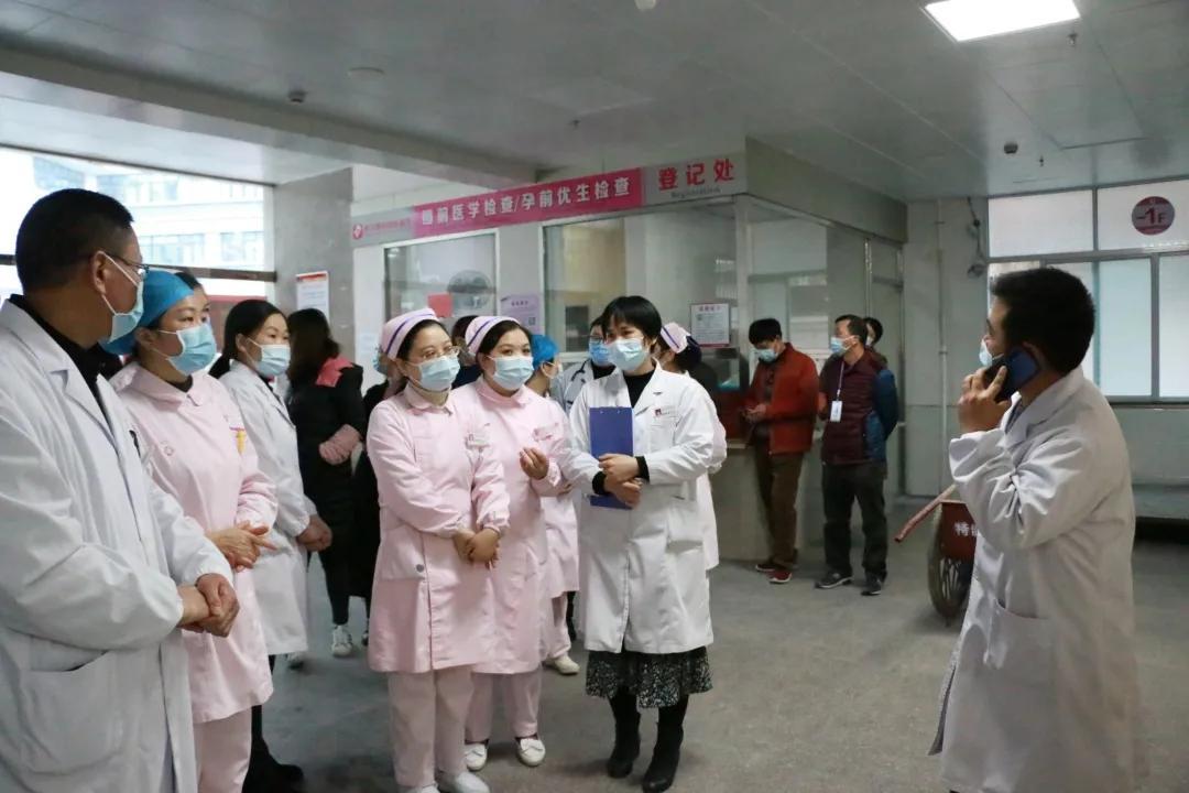肺炎最新人員動態(tài)，變化帶來力量，學(xué)習(xí)鑄就自信與成就成就之路